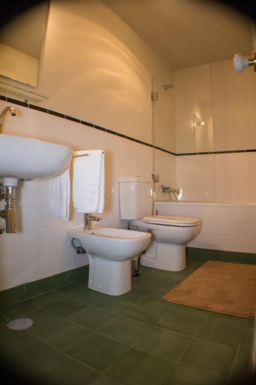 Hostal Casas Dos Avos Vale de Cambra Habitación foto