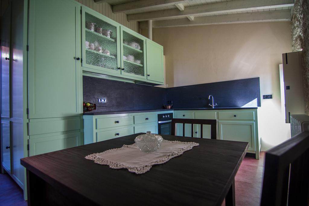 Hostal Casas Dos Avos Vale de Cambra Habitación foto