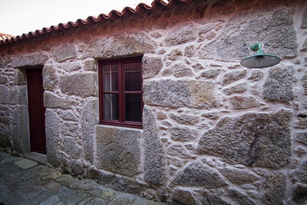 Hostal Casas Dos Avos Vale de Cambra Habitación foto